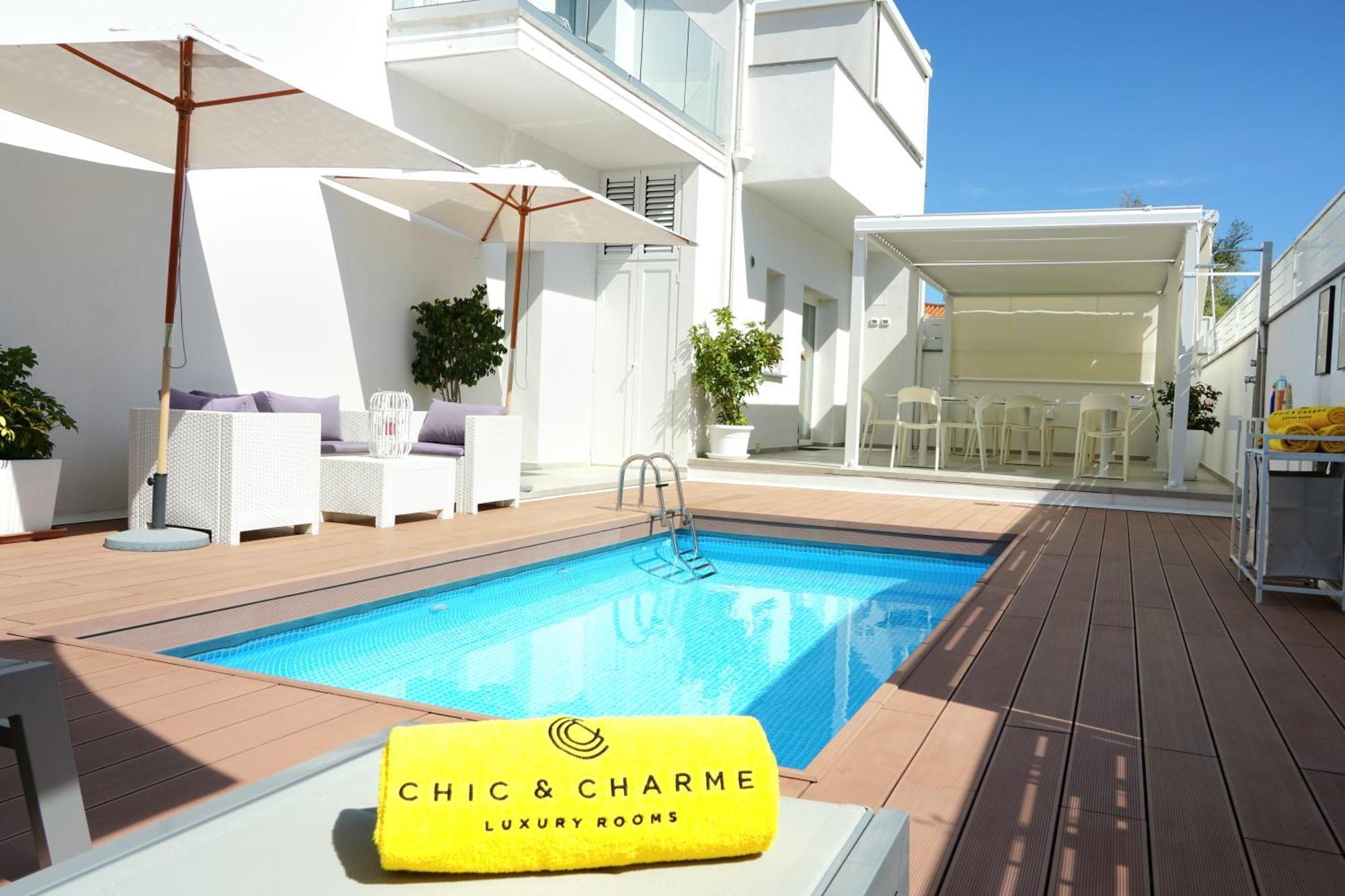 Chic & Charme Luxury Rooms ออลเบีย ภายนอก รูปภาพ